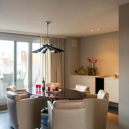 Alizee, Penthouse Met 3 Parkings *